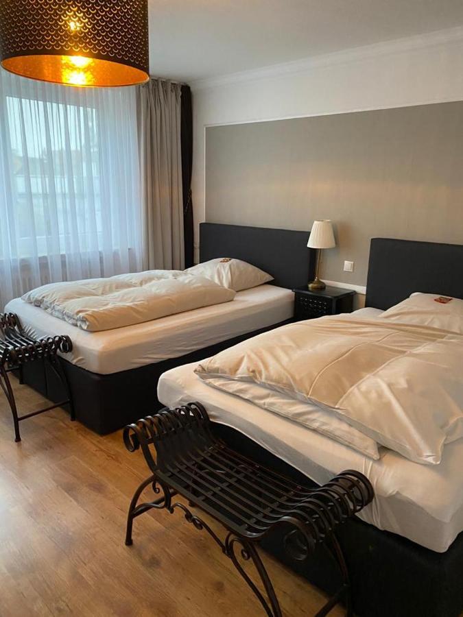 Hotel Niedersachsen Quakenbruck Bagian luar foto